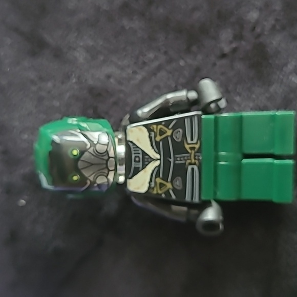 LEGO Vulture Minifigure 76083 Spider-Man  Marvel Super Heroes - Picture 1 of 1